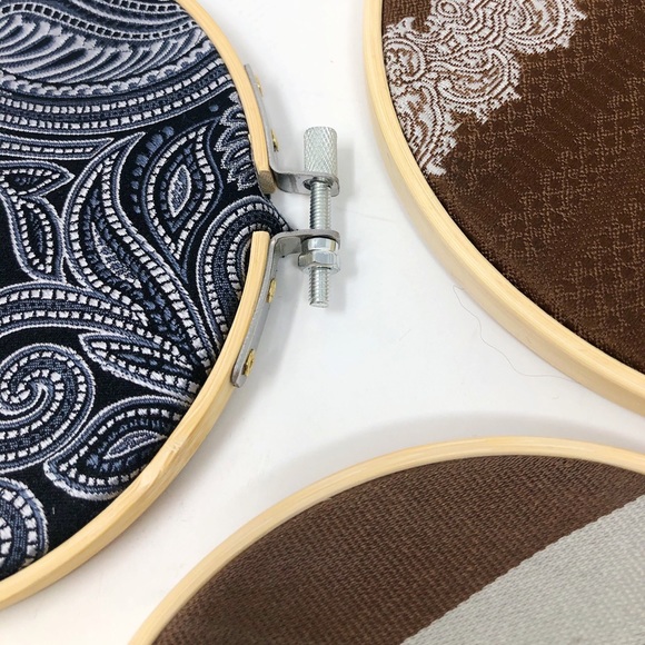 Necktie wall hanging set, neutral brown black - Picture 8 of 12